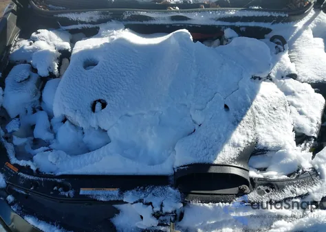 2013 Hyundai Sonata Hybrid z USA, uszkodzony, nr VIN KMHEC4A41DA078689